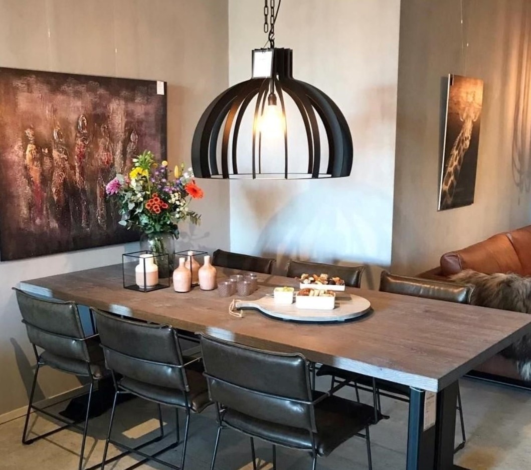 hanglampen boven eettafel